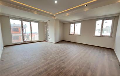 ALTINTEPE'DE HARİKA LOKASYON ADA VE DENİZ MANZARALI KÖŞE DUBLEKS