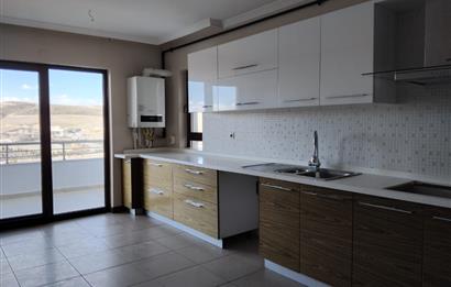 ÇANKAYA YAŞAMKENT PRESTİJLİ SİTEDE 4+1 KİRALIK DAİRE