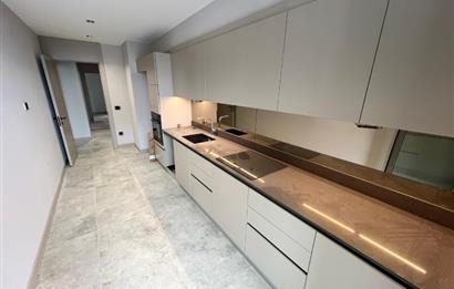 Orman İstanbul Büyük Tip Satılık 2+1 Orman ve Peysaj Manzaralı 