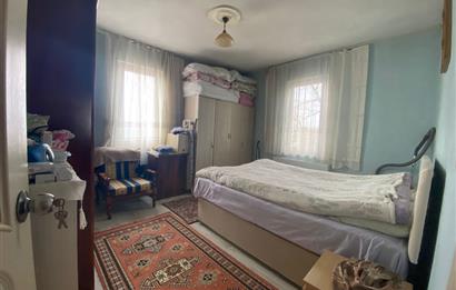 ORDU PERŞEMBE ÇAYTEPE’DE EŞSİZ DENİZ MANZARALI MÜSTAKİL EV VE GENİŞ ARSA FIRSATI