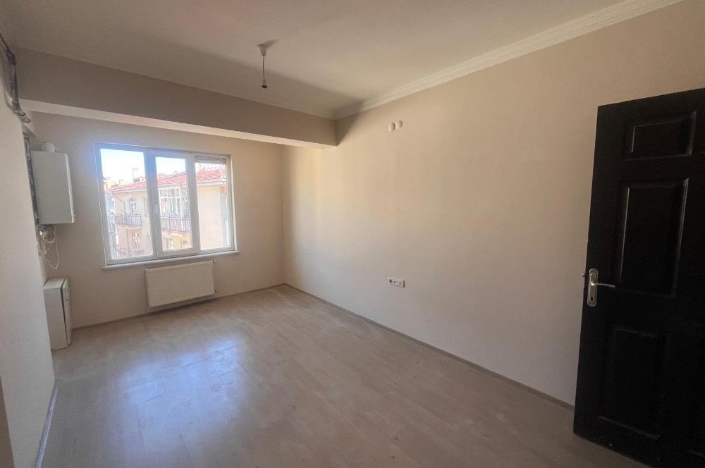 CENTURY21 VİZYON’DAN ANADOLU ÜNİ. YAKINI KİRALIK 2+1 DUBLEKS DAİRE