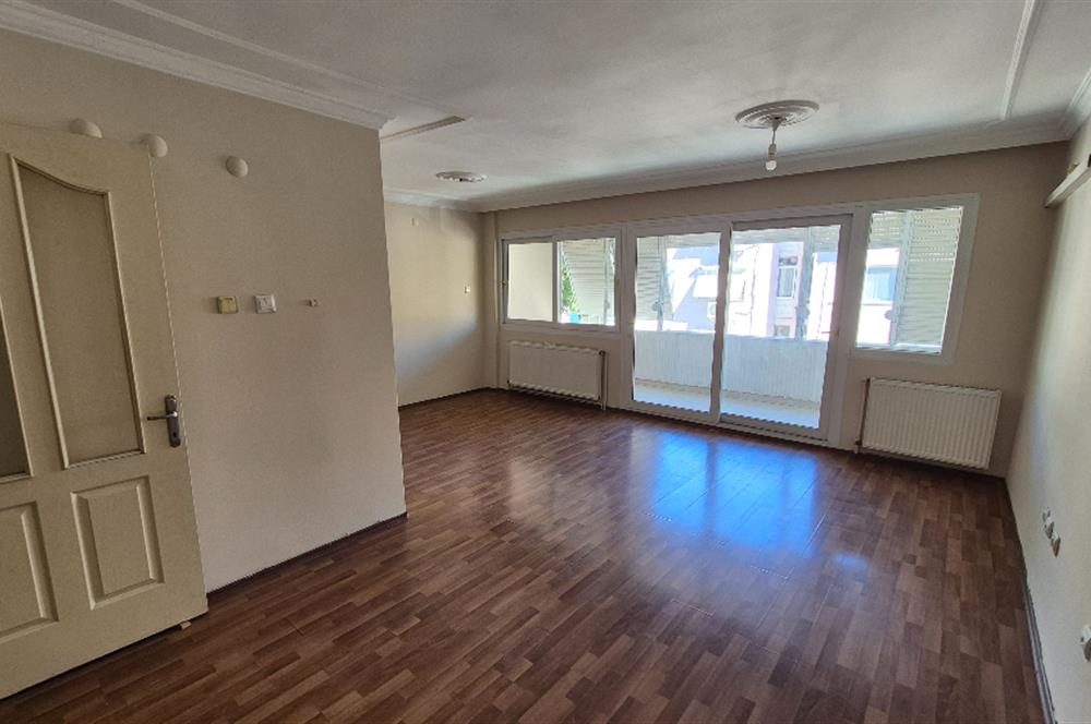 Karşıyaka Kiralık Daire | 3+1 Ara Kat | Girne Bulv. Yakını