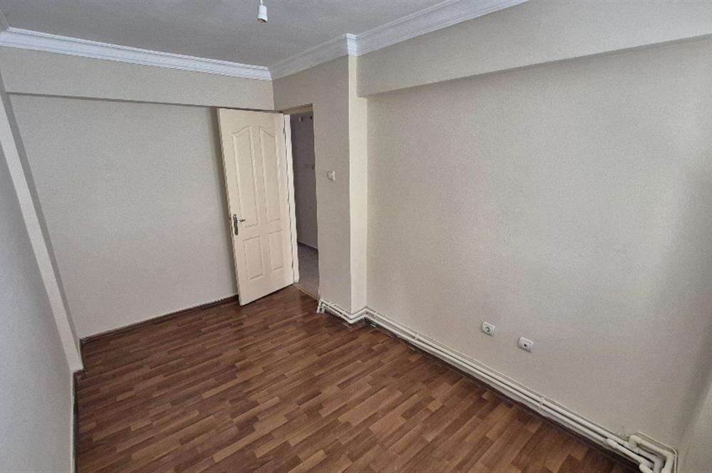 Karşıyaka Kiralık Daire | 3+1 Ara Kat | Girne Bulv. Yakını