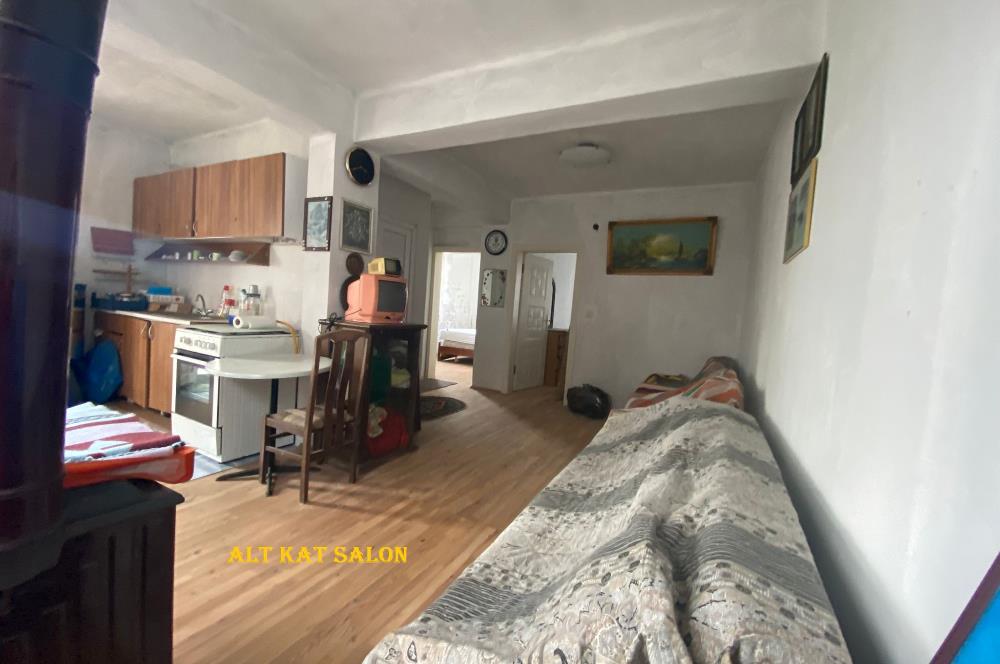 ORDU PERŞEMBE ÇAYTEPE’DE EŞSİZ DENİZ MANZARALI MÜSTAKİL EV VE GENİŞ ARSA FIRSATI