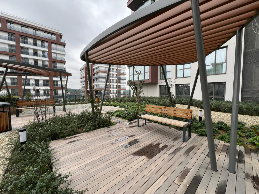 Orman İstanbul Büyük Tip Satılık 2+1 Orman ve Peysaj Manzaralı 