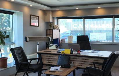 C21|NEXAR'DAN OTOCENTER ANA GİRİŞTE 20 ARAÇ SERGİ KÖŞE DÜKKAN