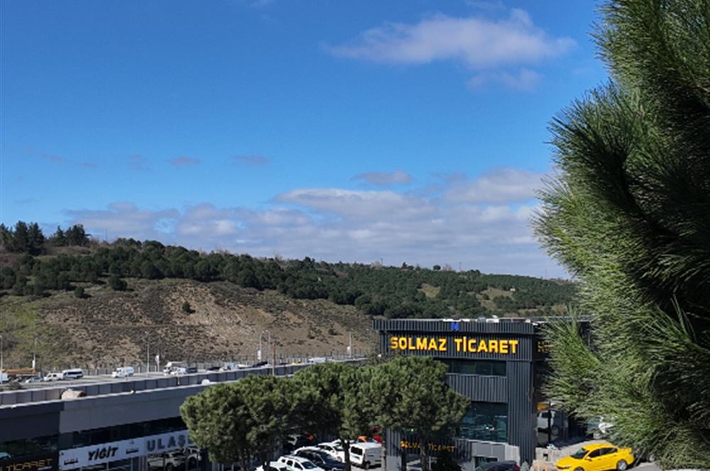 C21|NEXAR'DAN OTOCENTER ANA GİRİŞTE 20 ARAÇ SERGİ KÖŞE DÜKKAN