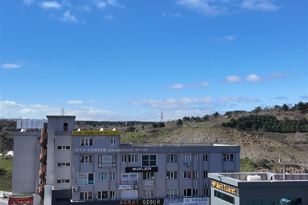 C21|NEXAR'DAN OTOCENTER ANA GİRİŞTE 20 ARAÇ SERGİ KÖŞE DÜKKAN