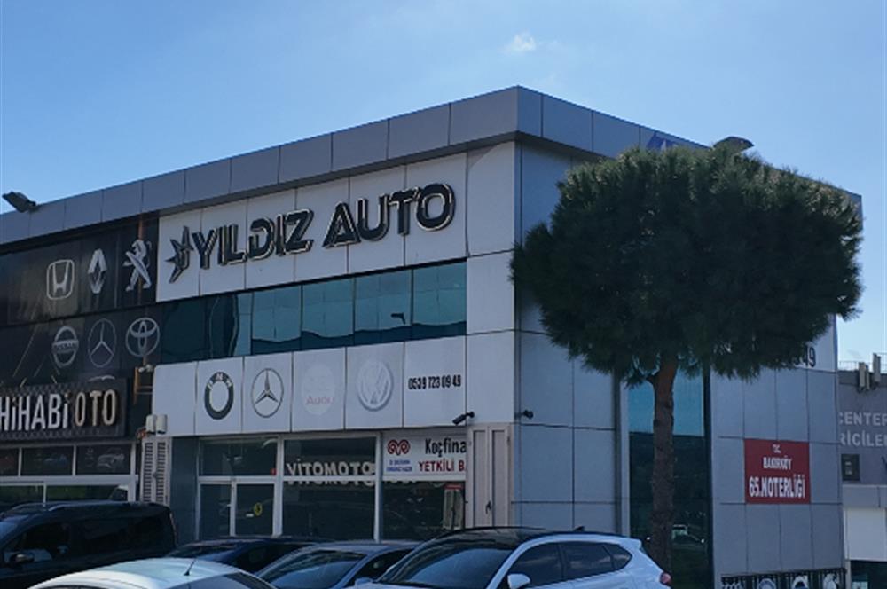 C21|NEXAR'DAN OTOCENTER ANA GİRİŞTE 20 ARAÇ SERGİ KÖŞE DÜKKAN