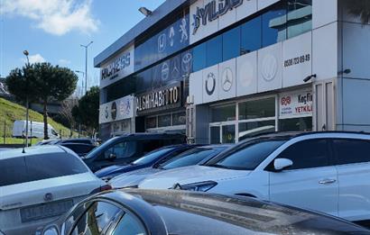 C21|NEXAR'DAN OTOCENTER ANA GİRİŞTE 20 ARAÇ SERGİ KÖŞE DÜKKAN