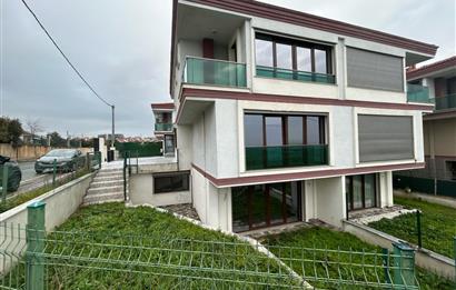 C21 BAL'DAN YENİ MAHALLE VİLLA BÖLGESİ 6+1 KİRALIK VİLLA