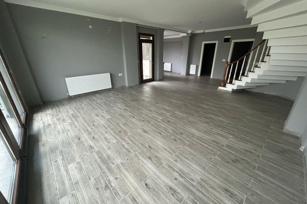 C21 BAL'DAN YENİ MAHALLE VİLLA BÖLGESİ 6+1 KİRALIK VİLLA