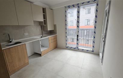 Maltepe Esenkent Well City'de Metoya Yakın Satılık 2+1 Daire