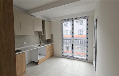 Maltepe Esenkent Well City'de Metoya Yakın Satılık 2+1 Daire