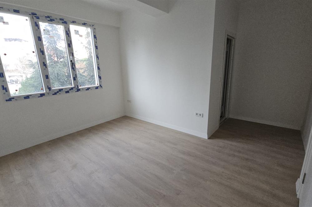 Maltepe Esenkent Well City'de Metoya Yakın Satılık 2+1 Daire