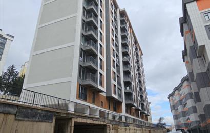 Maltepe Esenkent Well City'de Metoya Yakın Satılık 2+1 Daire