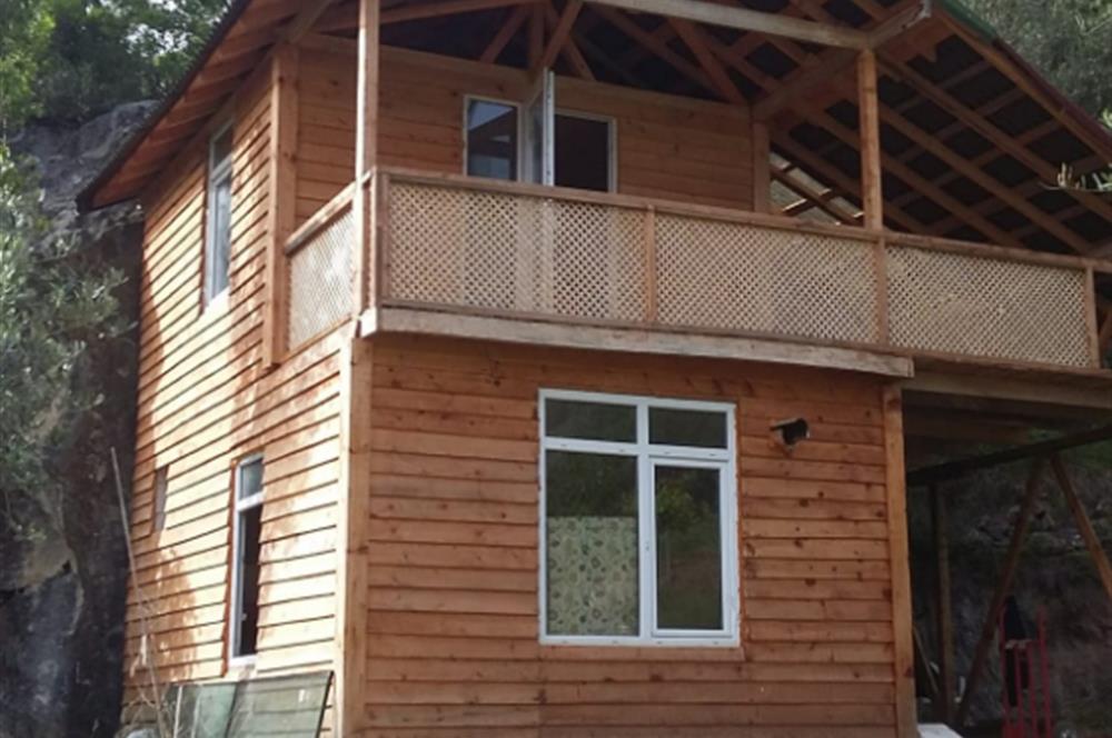 SAKARYA PAMUKOVADA DOĞA HARİKASI EVİ İÇİNDE SATILIK ARSA