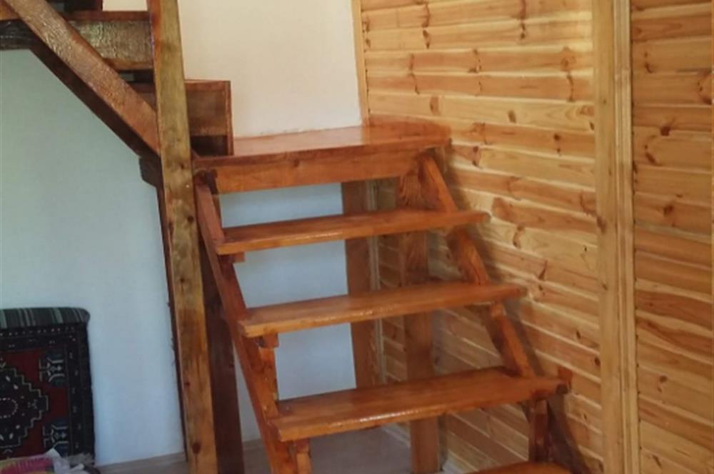 SAKARYA PAMUKOVADA DOĞA HARİKASI EVİ İÇİNDE SATILIK ARSA