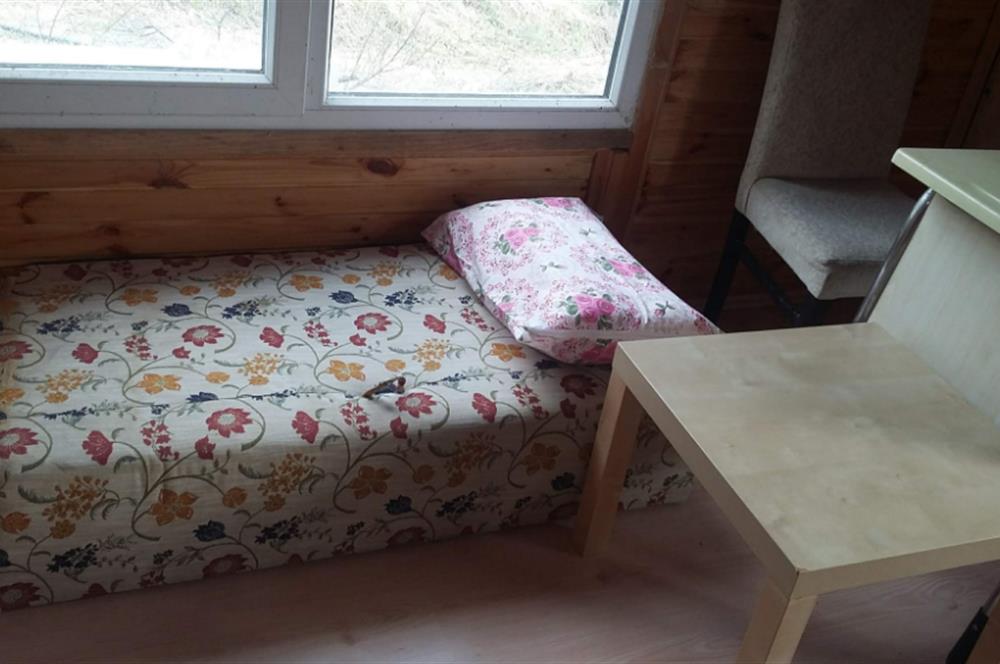 SAKARYA PAMUKOVADA DOĞA HARİKASI EVİ İÇİNDE SATILIK ARSA