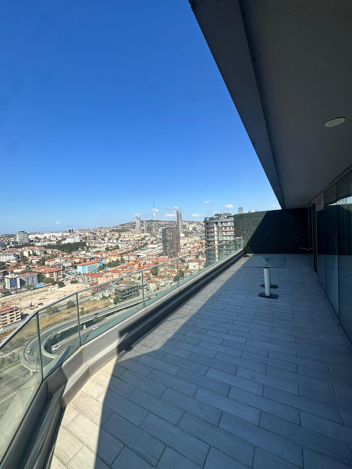 Kadıköy Kentplus'da Deniz Mazaralı Kiralık Daire