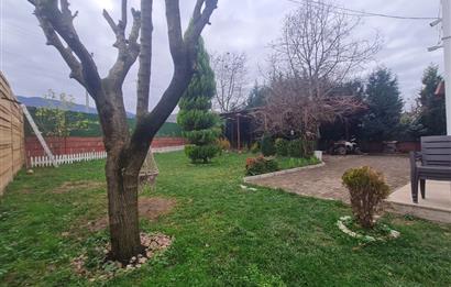 KARTEPE SUADİYEDE TRİPLEKS HAVUZLU VİLLA VE 4 BUNGALOV