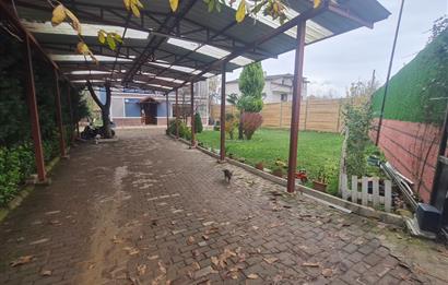 KARTEPE SUADİYEDE TRİPLEKS HAVUZLU VİLLA VE 4 BUNGALOV