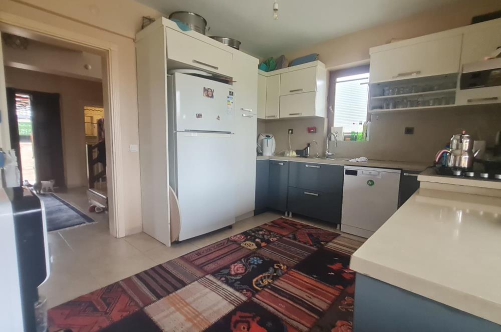 KARTEPE SUADİYEDE TRİPLEKS HAVUZLU VİLLA VE 4 BUNGALOV