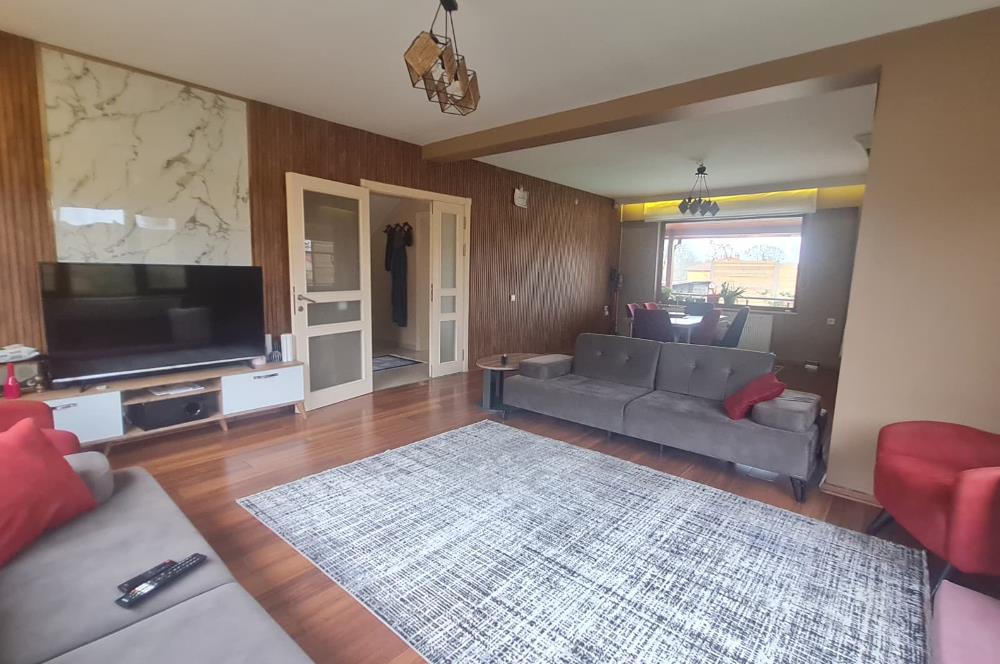 KARTEPE SUADİYEDE TRİPLEKS HAVUZLU VİLLA VE 4 BUNGALOV