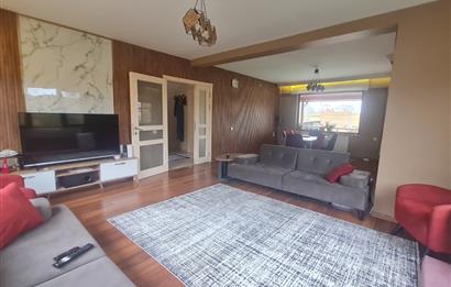 KARTEPE SUADİYEDE TRİPLEKS HAVUZLU VİLLA VE 4 BUNGALOV