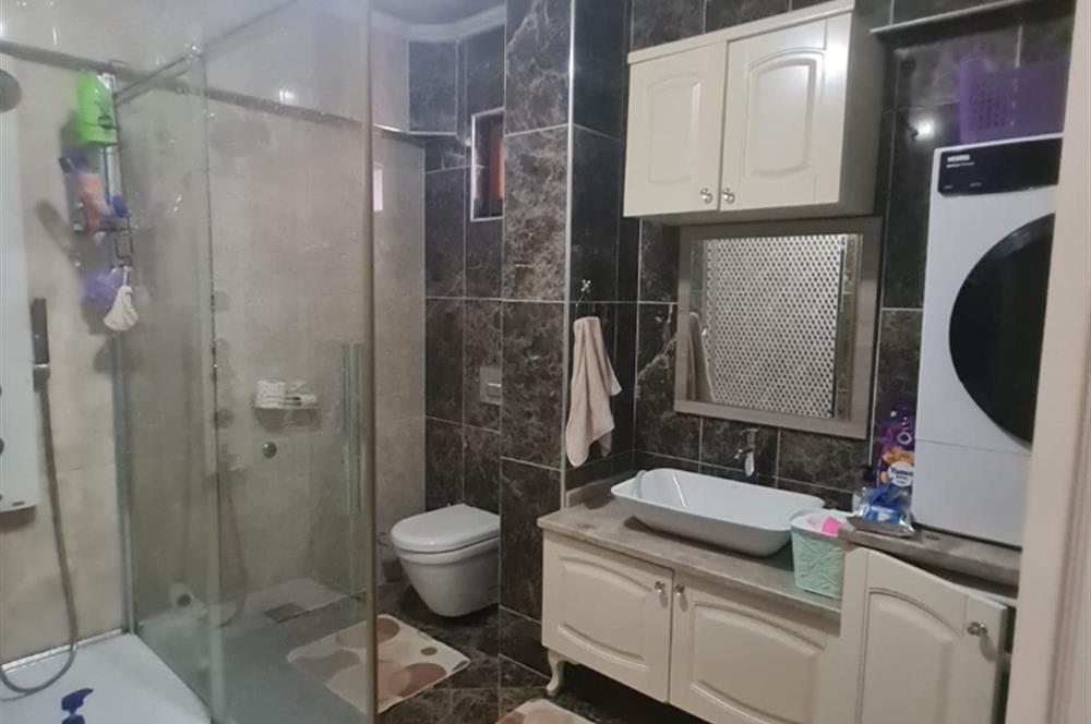 KARTEPE SUADİYEDE TRİPLEKS HAVUZLU VİLLA VE 4 BUNGALOV