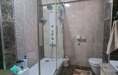 KARTEPE SUADİYEDE TRİPLEKS HAVUZLU VİLLA VE 4 BUNGALOV