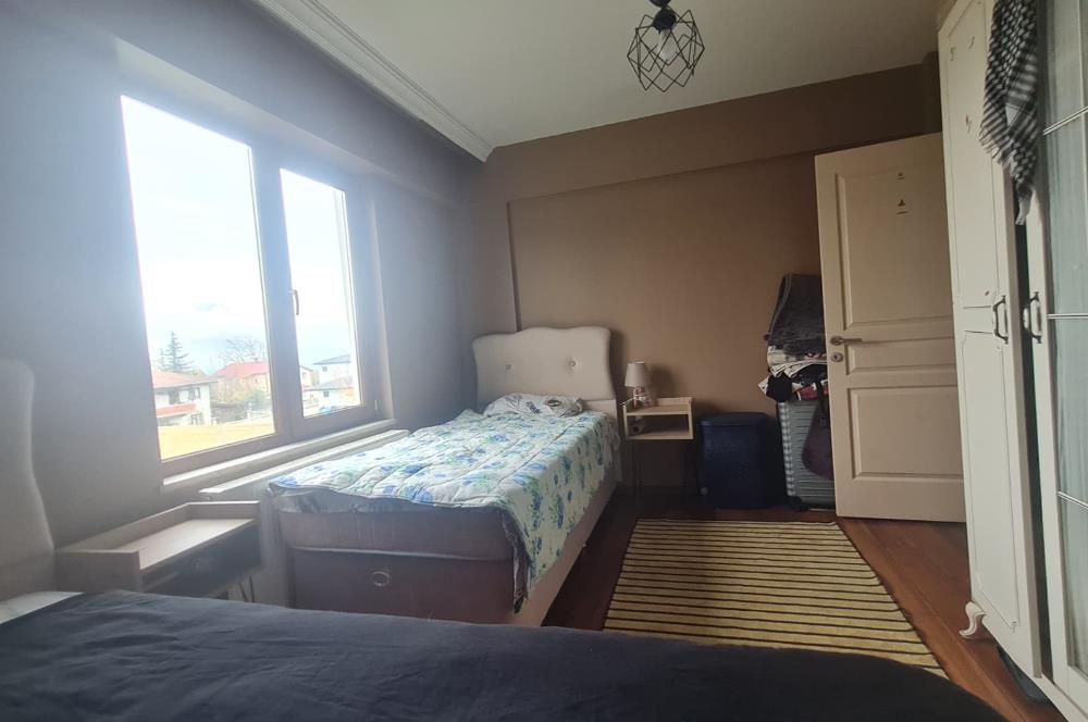 KARTEPE SUADİYEDE TRİPLEKS HAVUZLU VİLLA VE 4 BUNGALOV