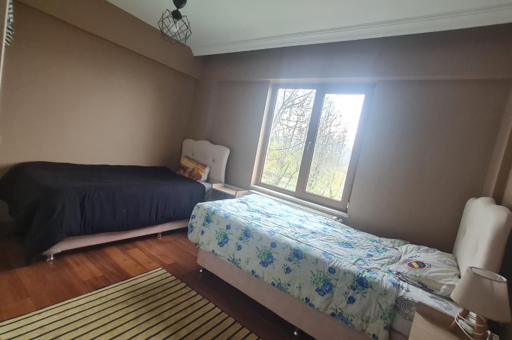 KARTEPE SUADİYEDE TRİPLEKS HAVUZLU VİLLA VE 4 BUNGALOV