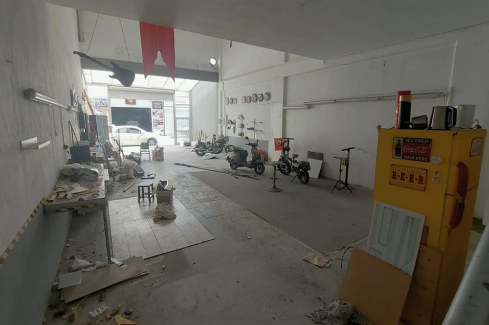 Konacık-Bodrum'da ticari kiralık dükkan