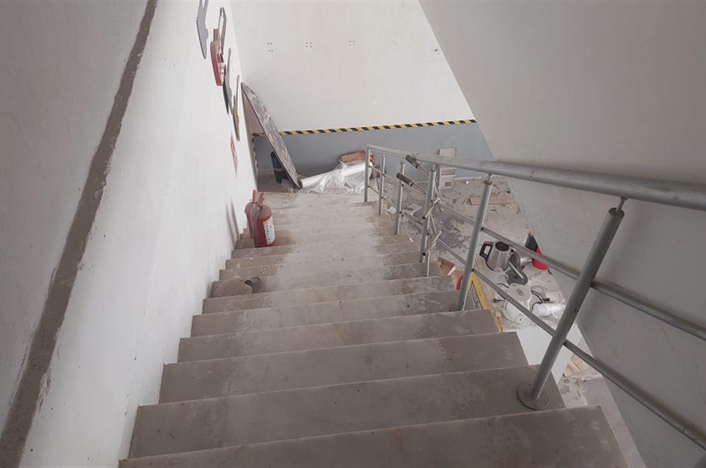 Konacık-Bodrum'da ticari kiralık dükkan