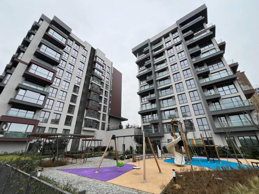 Orman İstanbul Büyük Tip Satılık 2+1 Orman ve Peysaj Manzaralı 