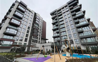 Orman İstanbul Büyük Tip Satılık 2+1 Orman ve Peysaj Manzaralı 