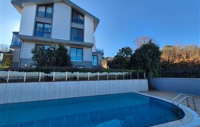 3+1 Panoramik Deniz Manzaralı, Havuz Cepheli Bahçe Dubleksi