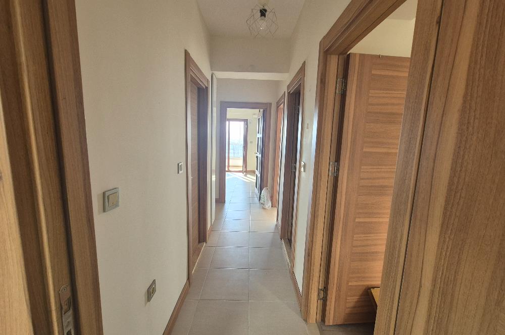 C21 Cius; Hastane TOKİ de Asansörlü 2+1 Ara Kat Kiralık Daire