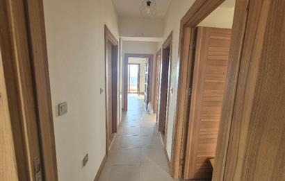 C21 Cius; Hastane TOKİ de Asansörlü 2+1 Ara Kat Kiralık Daire