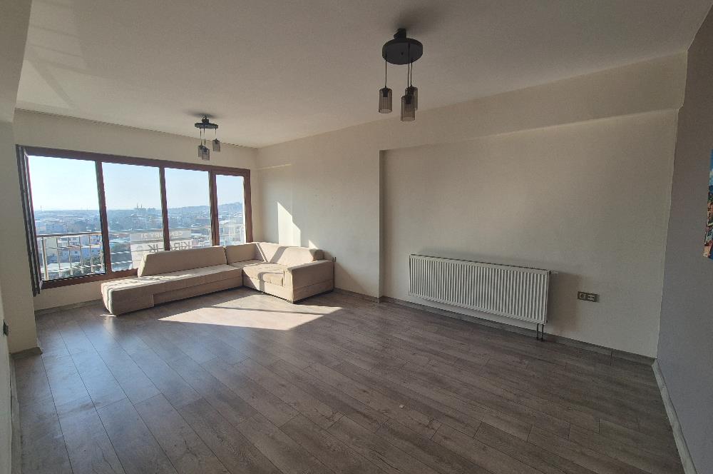 C21 Cius; Hastane TOKİ de Asansörlü 2+1 Ara Kat Kiralık Daire