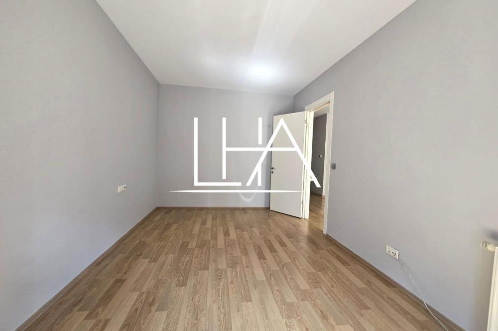 C21'DEN METRO KARŞISI GÖKMAHAL'DE SATILIK KULLANIŞLI 1,5+1 DAİRE