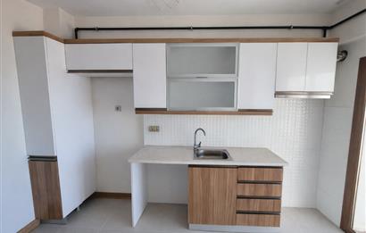 C21 Cius; Hastane TOKİ de Asansörlü 2+1 Ara Kat Kiralık Daire