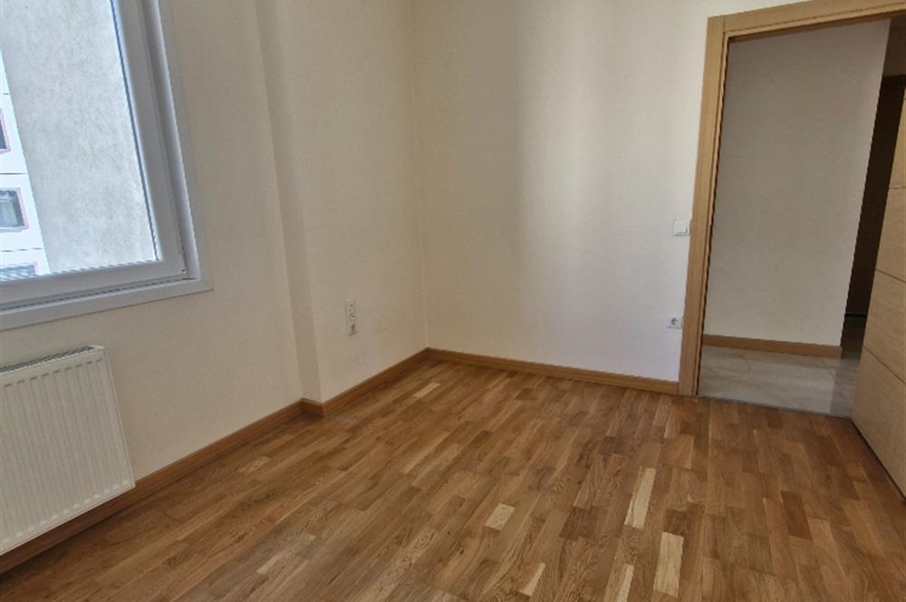 CENTURY 21 SAHRA'DAN KOZZY'E YAKIN YENİ BİNADA 2+1 KOMBİLİ