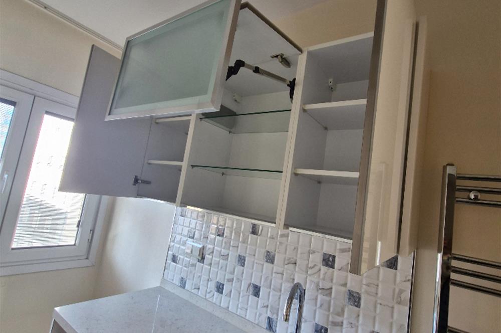 CENTURY 21 SAHRA'DAN KOZZY'E YAKIN YENİ BİNADA 2+1 KOMBİLİ