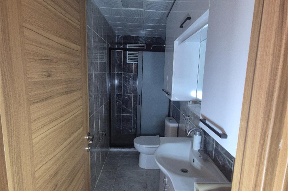 C21 Cius; Hastane TOKİ de Asansörlü 2+1 Ara Kat Kiralık Daire