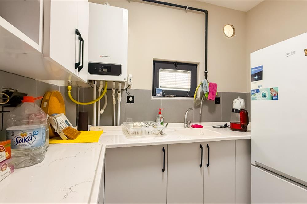 CENTURY 21 BAL GAYRİMENKUL'DEN  KİRALIK OFİS