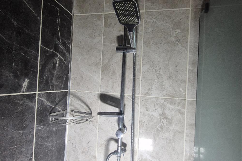 C21 Cius; Hastane TOKİ de Asansörlü 2+1 Ara Kat Kiralık Daire