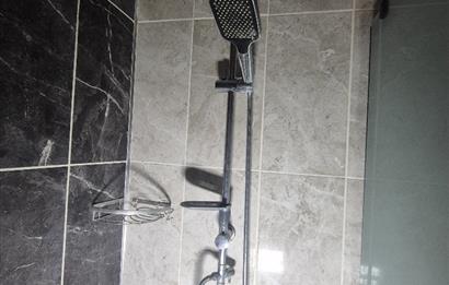 C21 Cius; Hastane TOKİ de Asansörlü 2+1 Ara Kat Kiralık Daire