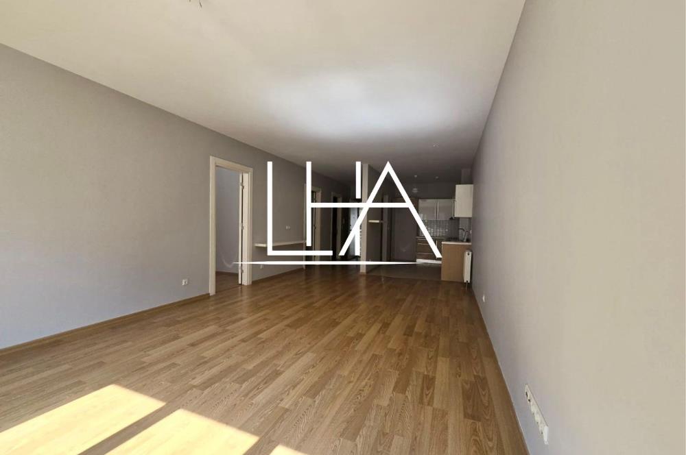 C21'DEN METRO KARŞISI GÖKMAHAL'DE SATILIK KULLANIŞLI 1,5+1 DAİRE